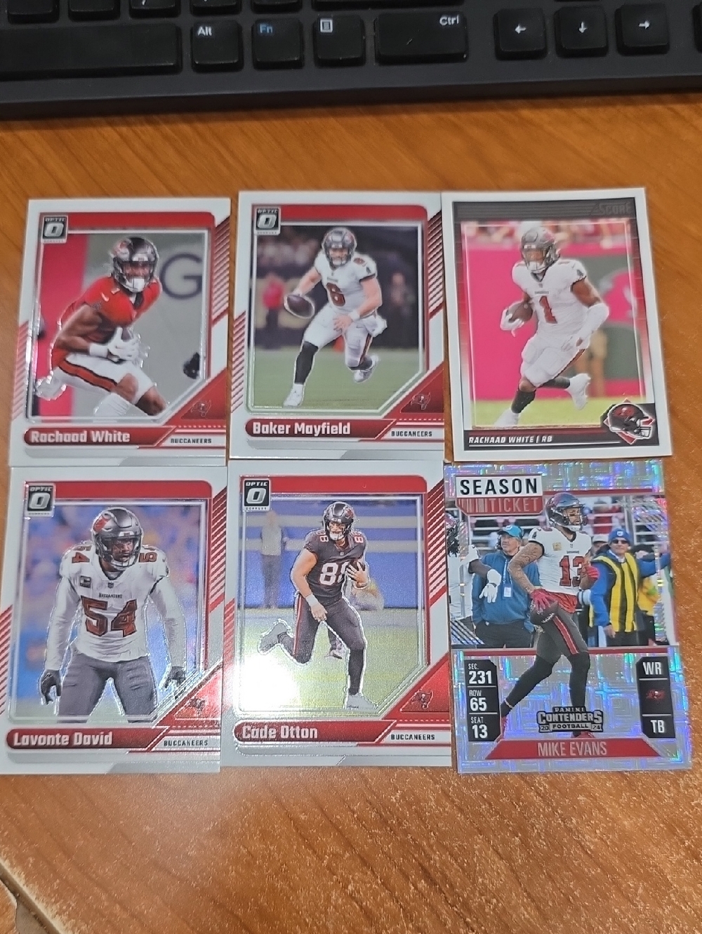 Tampa Bay Buccaneers NFL Rookie & Stars Card Lot  6 Football